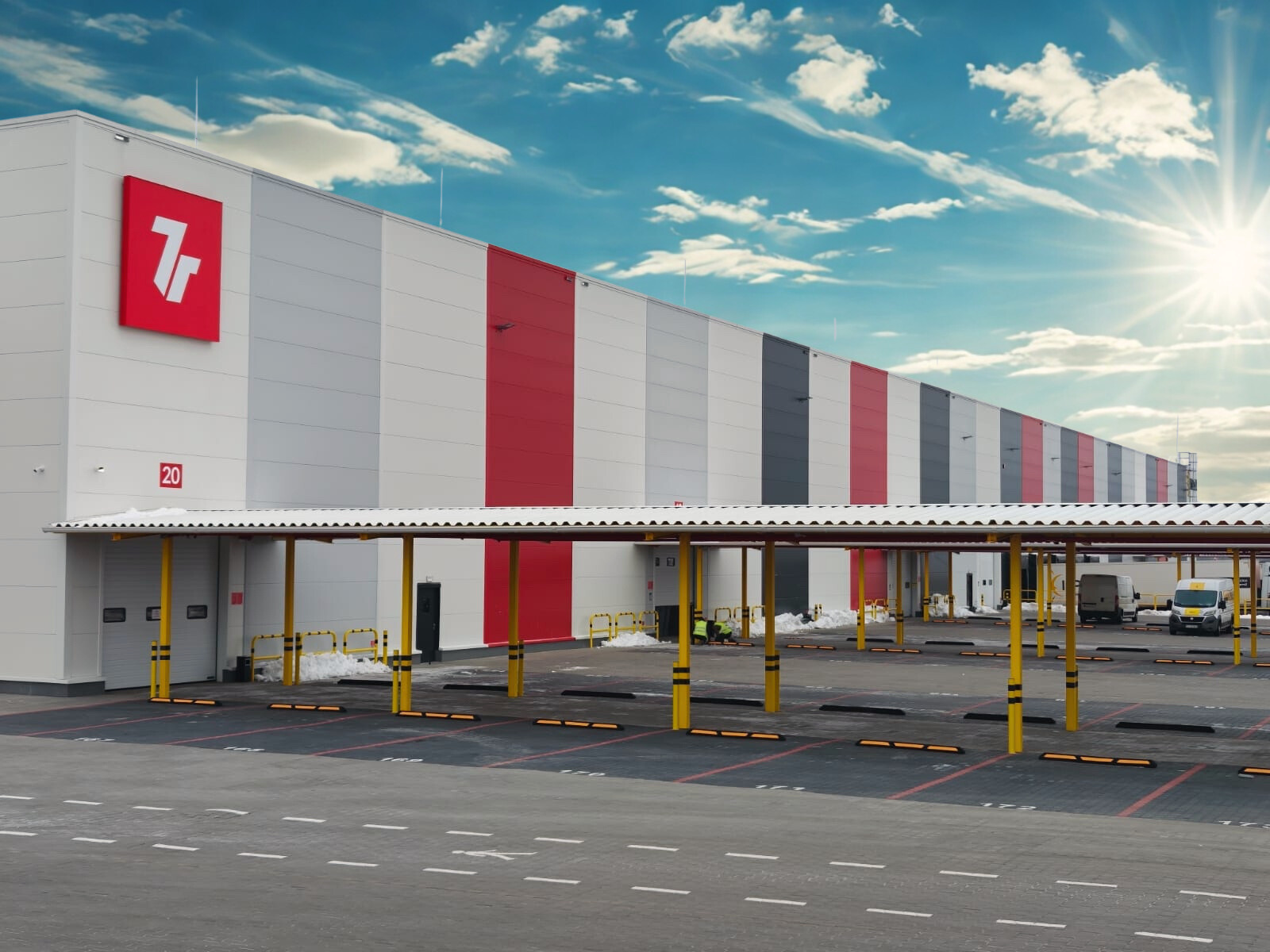 Bird & Bird advises 7R on the sale of a warehouse park near Słupsk